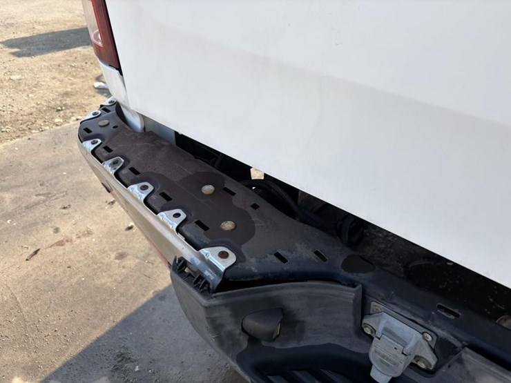 2012-gmc-sierra-3500-image-12