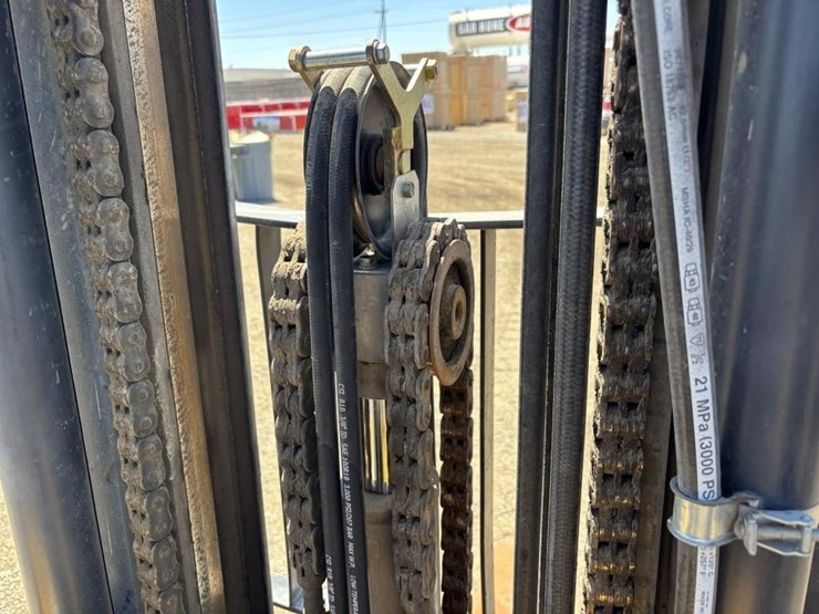 2020-caterpillar-2c6000-image-15