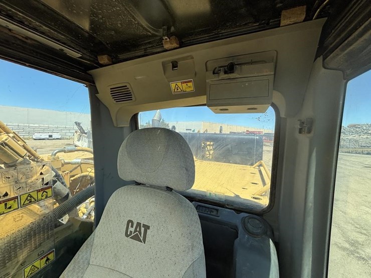 caterpillar-345c-image-36