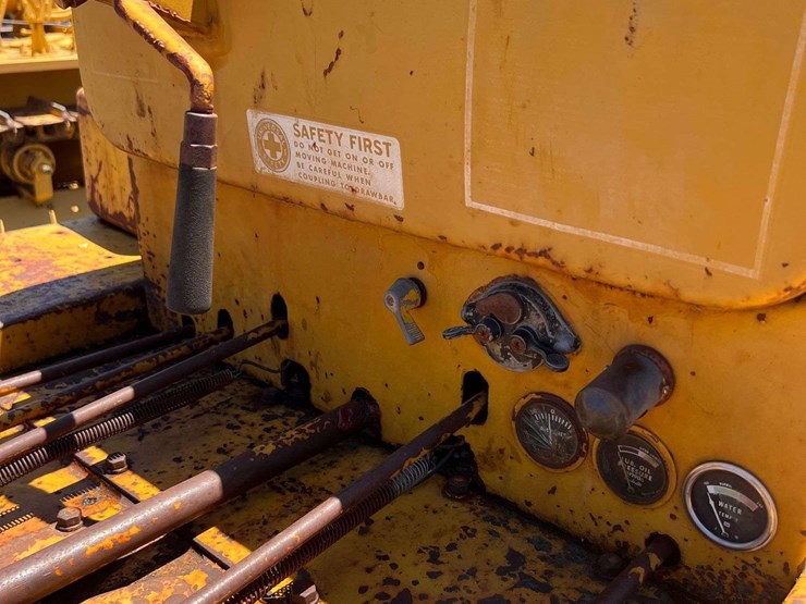 caterpillar-d4-image-17