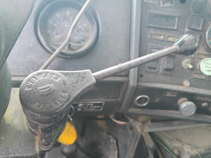 1997-mack-rd688s-image-59
