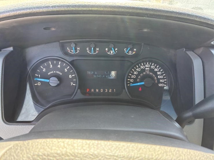 2014-ford-f150-image-14