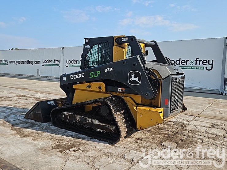 2021-deere-331g-image-4