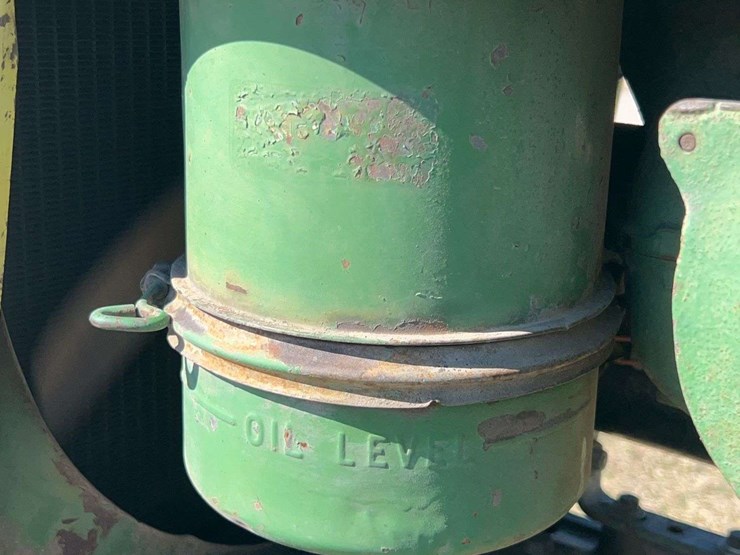 john-deere-720-image-65
