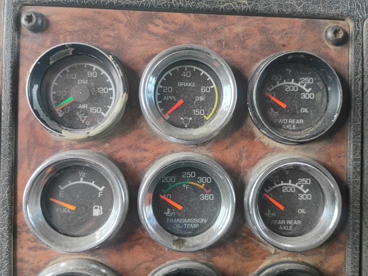 1999-kenworth-w900-image-54