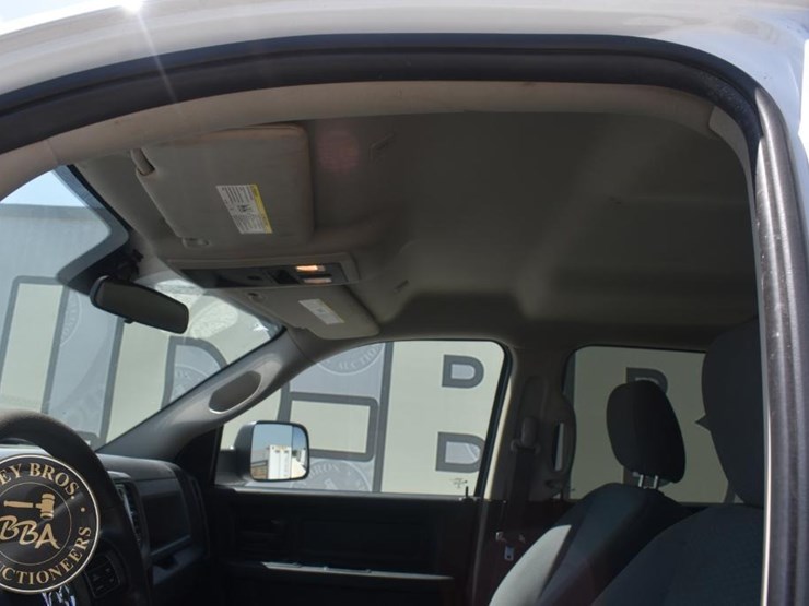 2018-ram-2500-hd-image-15