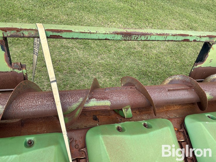 1995-john-deere-844-image-17