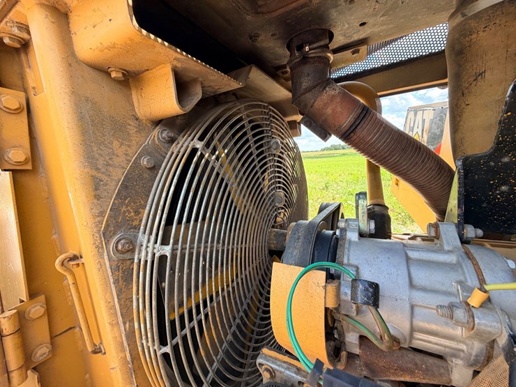 1997-caterpillar-953c-image-31