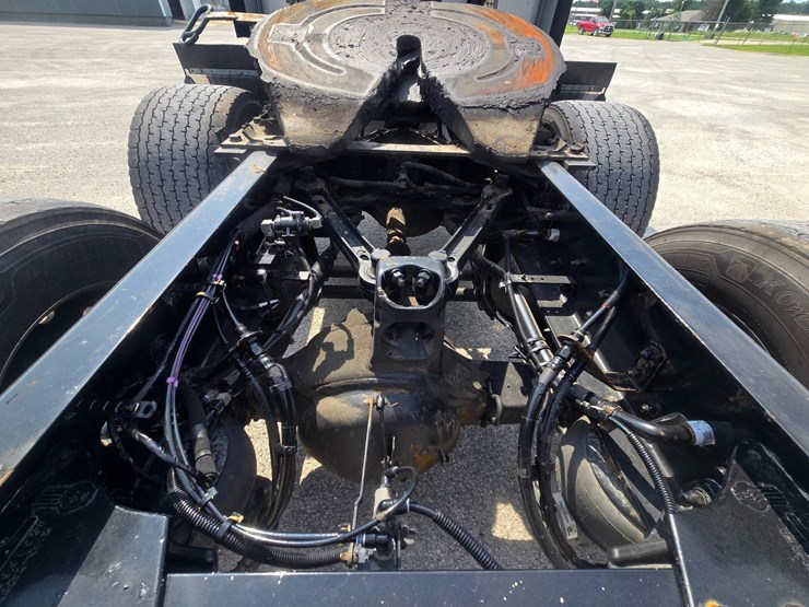 2018-kenworth-t680-image-84