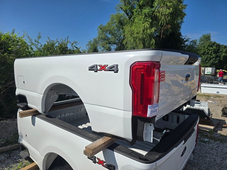 2026-ford-f250-image-1