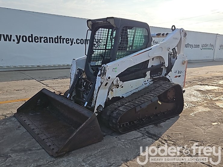 2015-bobcat-t750-image-1