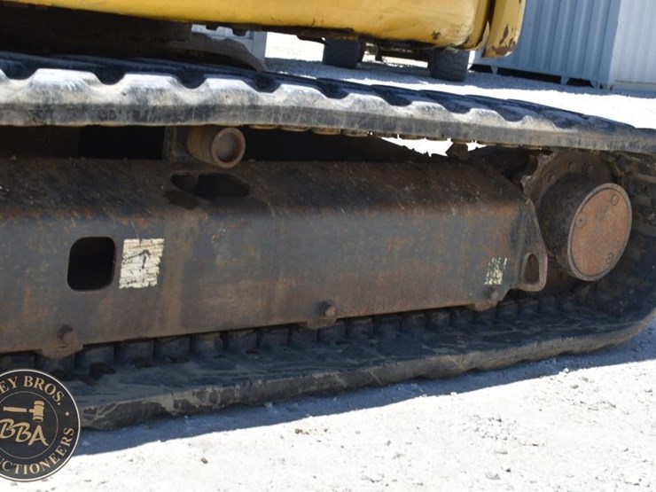 2016-komatsu-pc55mr-5-image-51