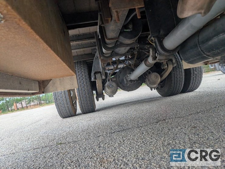 2012-freightliner-m2-stakebed-truck-image-23