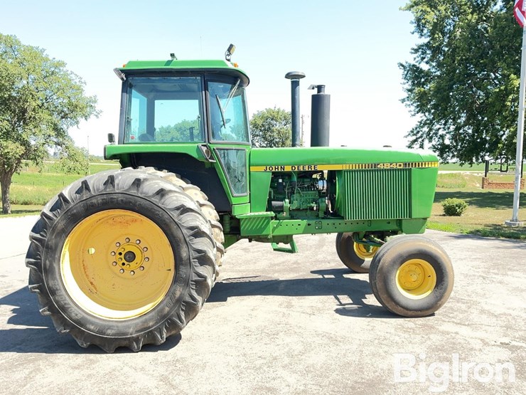 1978-john-deere-4840-image-4