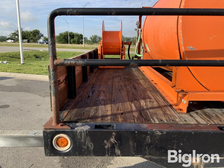 2012-massey-ferguson-730-image-11