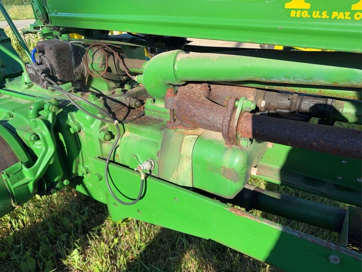 john-deere-model-b-image-17