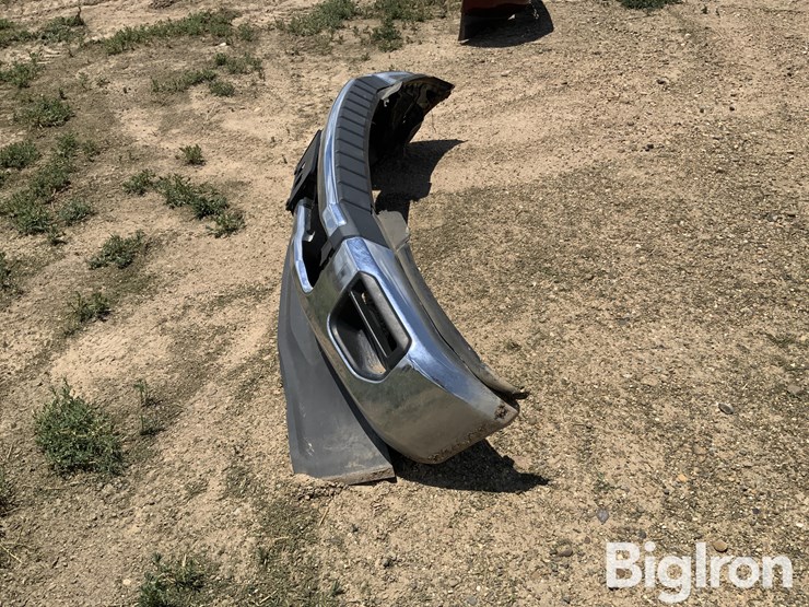 2021-ford-f250-image-8