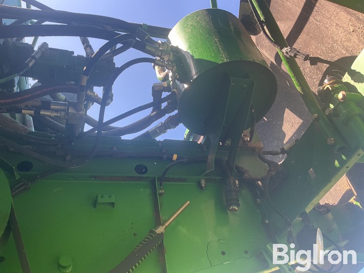 2010-john-deere-9770-sts-image-17