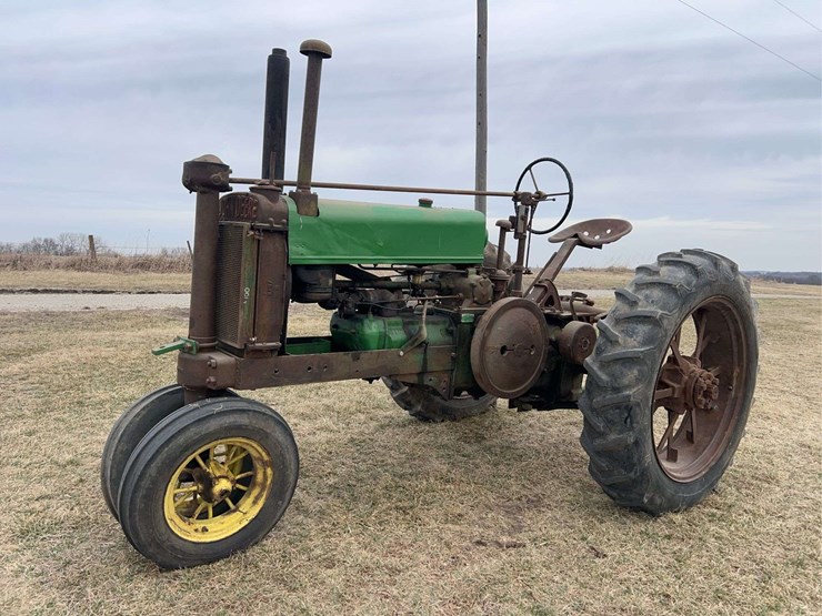 john-deere-model-a-image-1