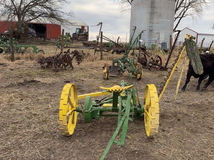 john-deere-no.-3-sickle-bar-mower-image-4