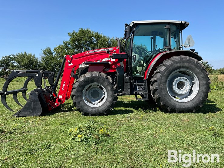 2019-massey-ferguson-5711-image-8