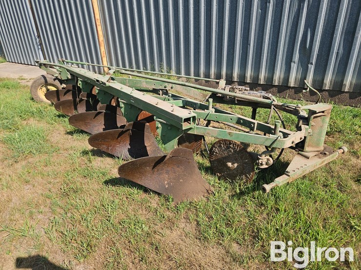 john-deere-5-image-8