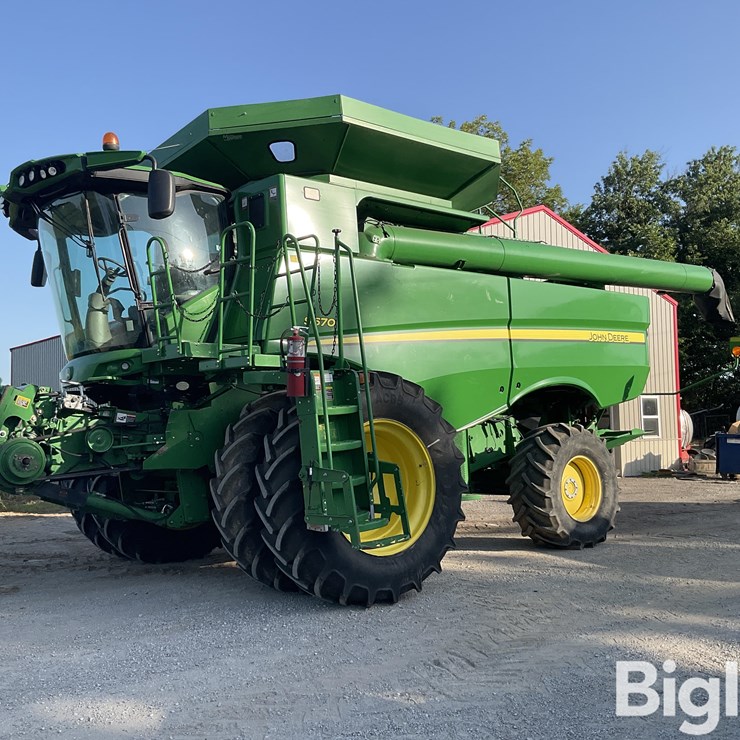 2012 JOHN DEERE S670