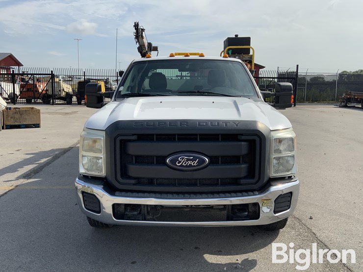 2012-ford-f350-xl-image-2