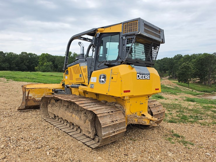 2015-deere-700k-image-6