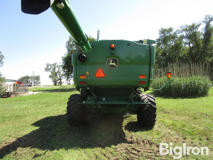 2015-john-deere-s670-image-6
