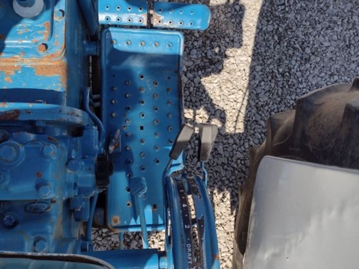 ford-3600-image-9