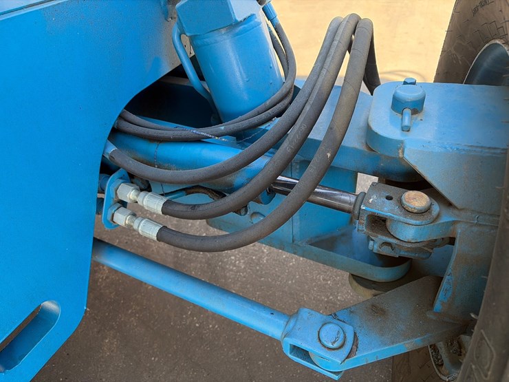 #201-•-2000-genie-z45/25-articulating-boom-lift-image-18
