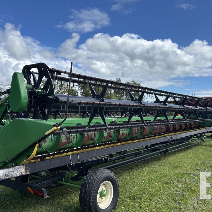 2012 JOHN DEERE 635F