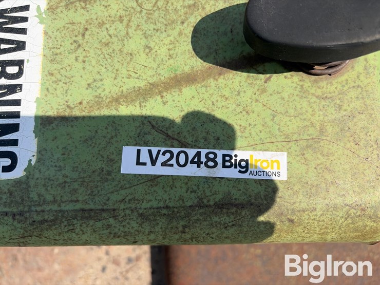 john-deere-709-image-17