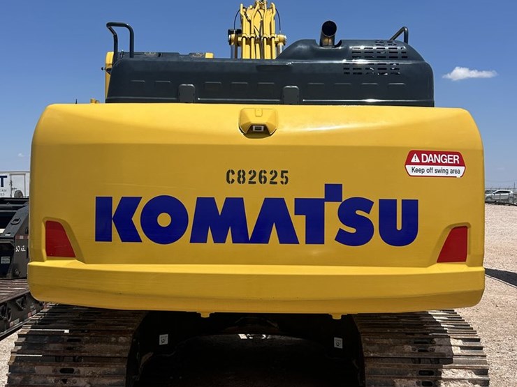 2025-komatsu-pc210-image-6