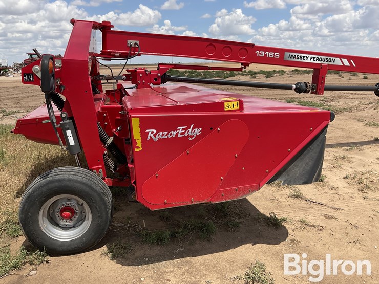 2018-massey-ferguson-1316s-image-16