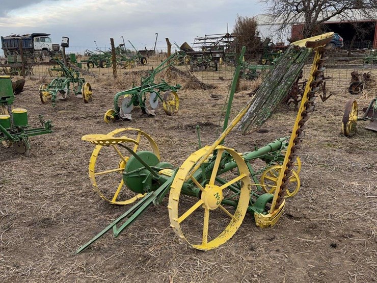john-deere-no.-3-sickle-bar-mower-image-5