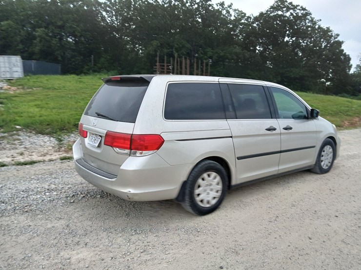 2008-honda-odyssey-image-9