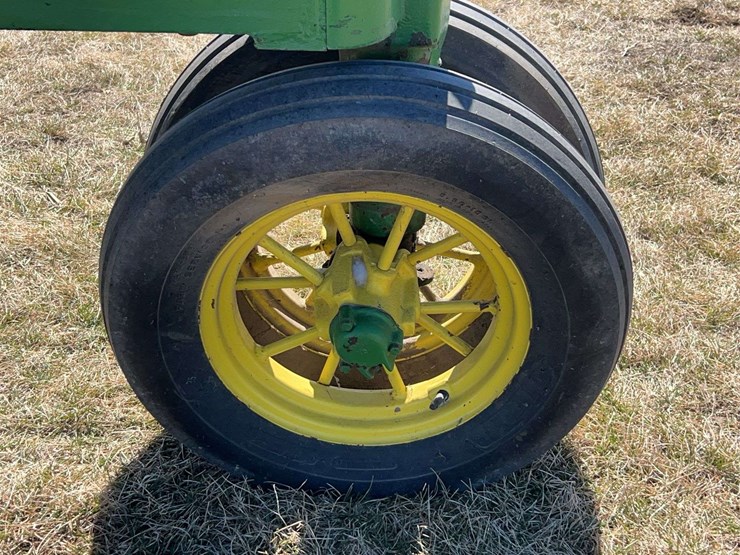 john-deere-model-b-image-20