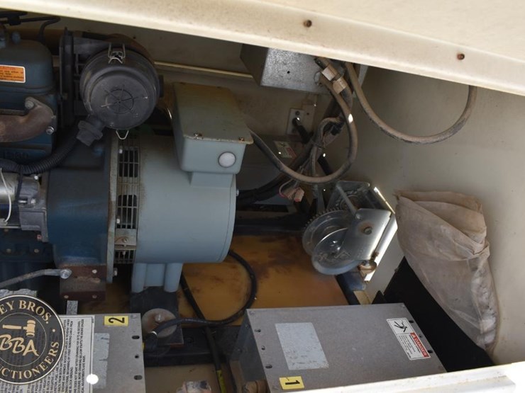 2011-terex-al4000-image-19