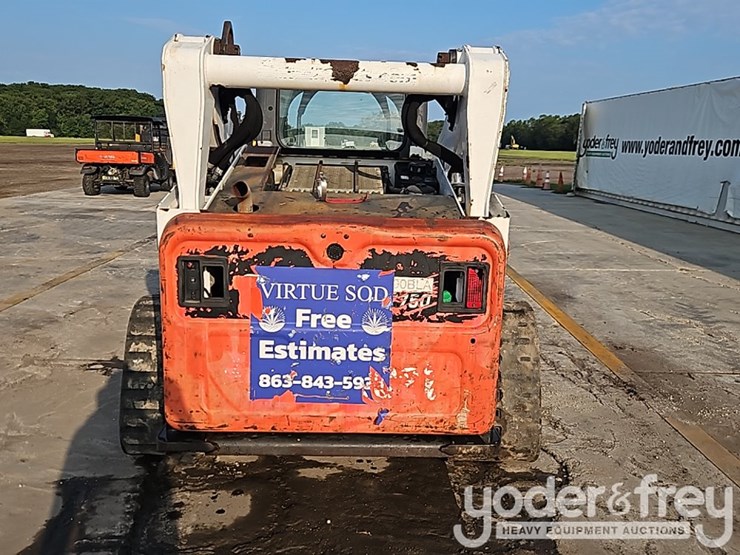 2015-bobcat-t750-image-22