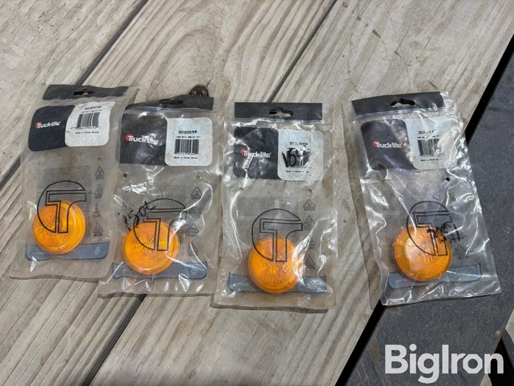 truck-lite-lights-&-accessories-image-8