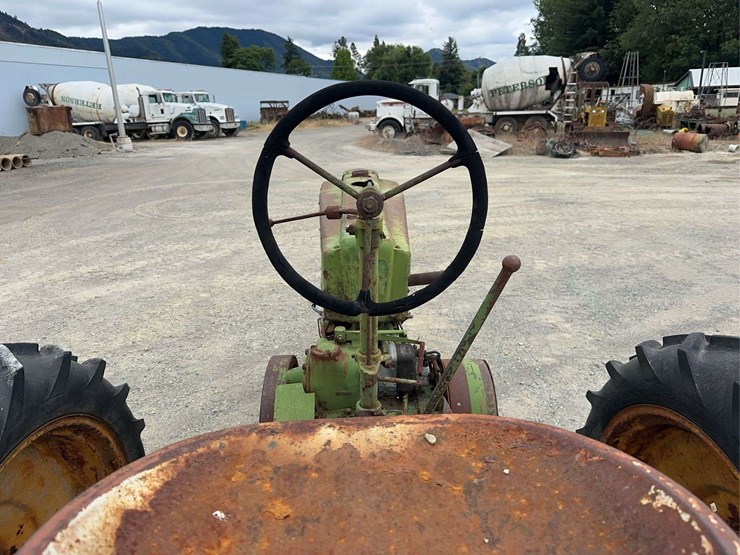 john-deere-h-image-19
