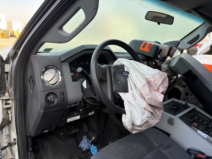 2016-ford-f450-image-19