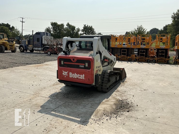 2017-bobcat-t595-image-4