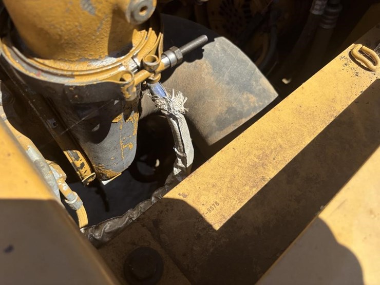 caterpillar-345c-image-66