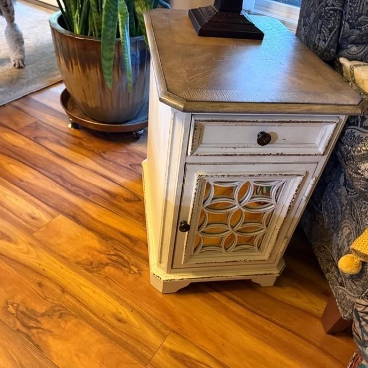 4pc Steinhoffels Furniture Set