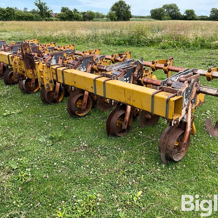 BUFFALO 4600