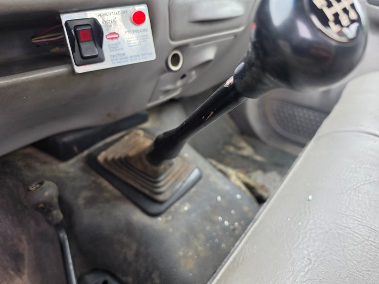 2000-ford-f550-image-62