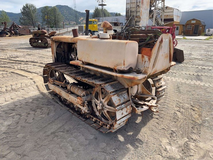 caterpillar-d2-image-3